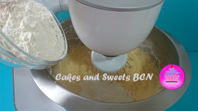 Tarta Bizcocho de Mandarina Paso 4